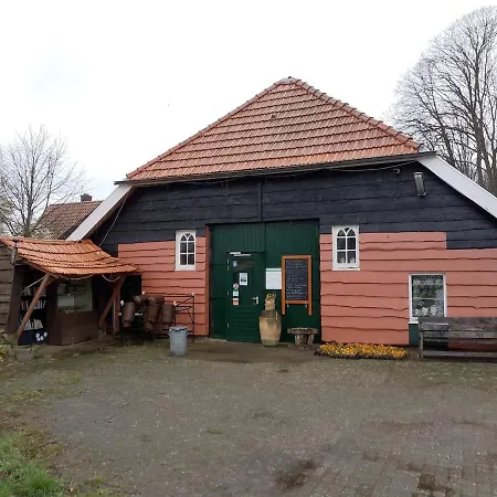 Rustige Locatie! Sfeervolle Pipowagen 'hemels' Vlakbij Zutphen & Ijssel Apartment Vierakker