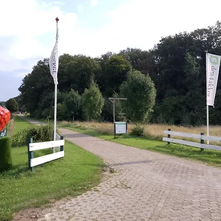 Rustige Locatie! Sfeervolle Pipowagen 'hemels' Vlakbij Zutphen & Ijssel *